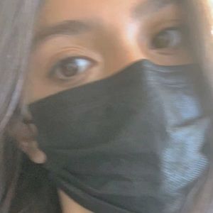 Meet your Posher, Bella